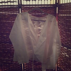 Uniqlo wrap white blouse reversible